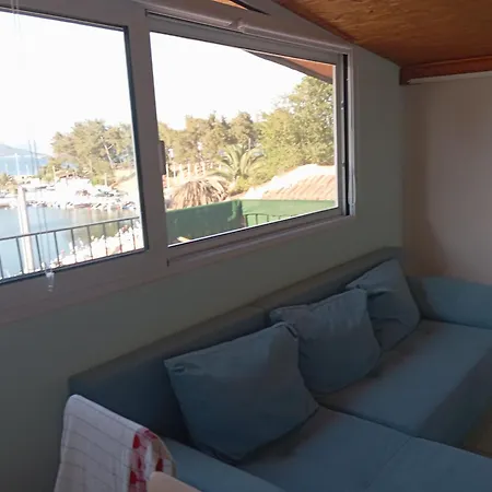 ελένη Apartamento